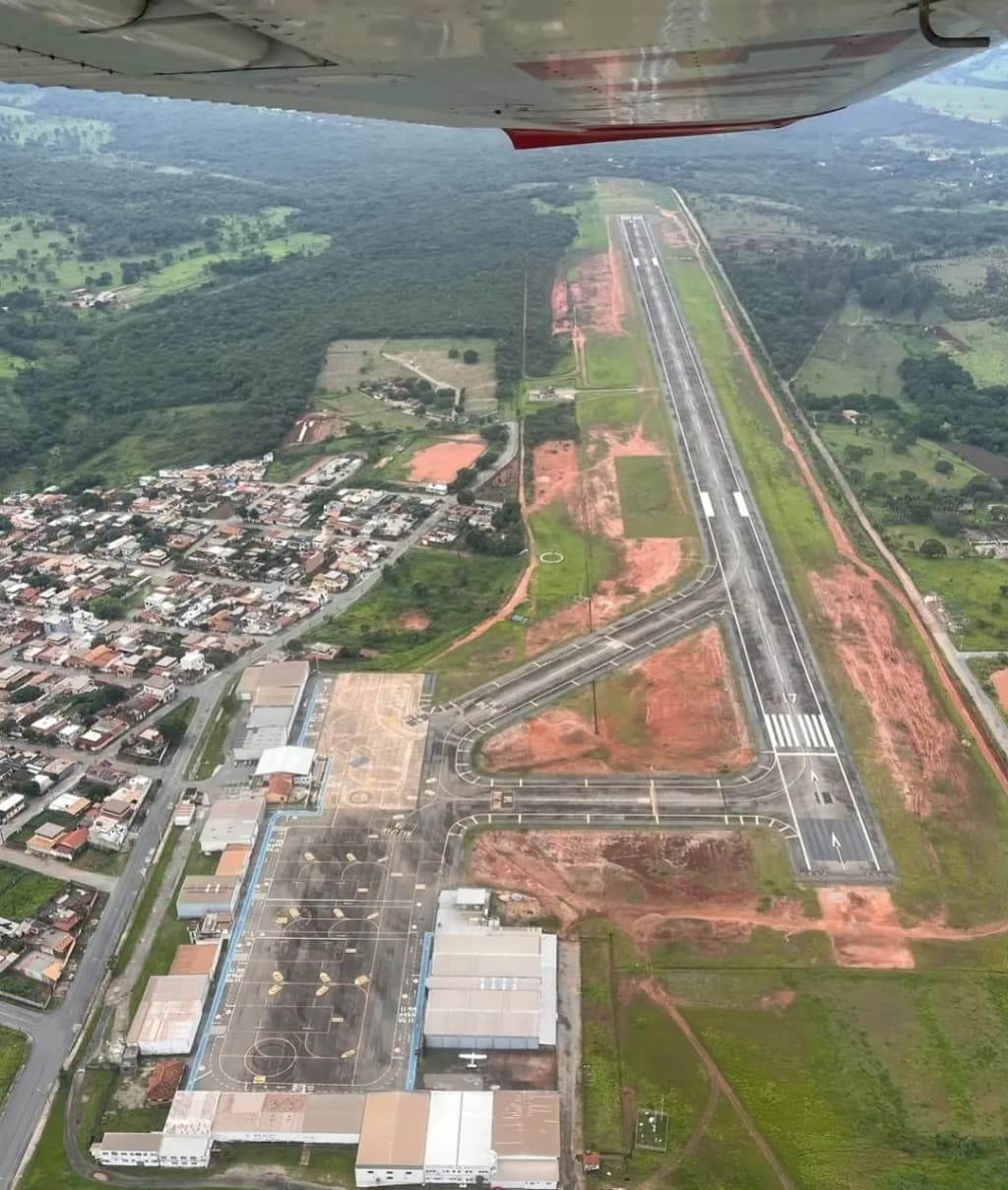 Luftaufnahme der Infrastruktur von Brigadeiro Cabral Airport