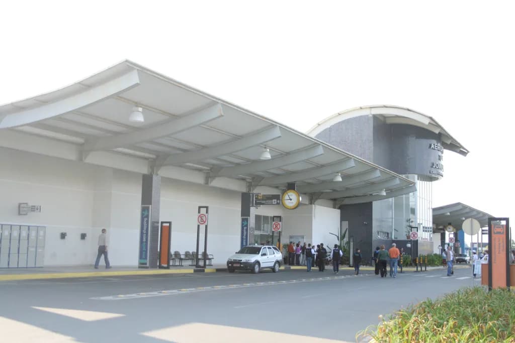Aerial view of Lauro Carneiro de Loyola Airport airport infrastructure