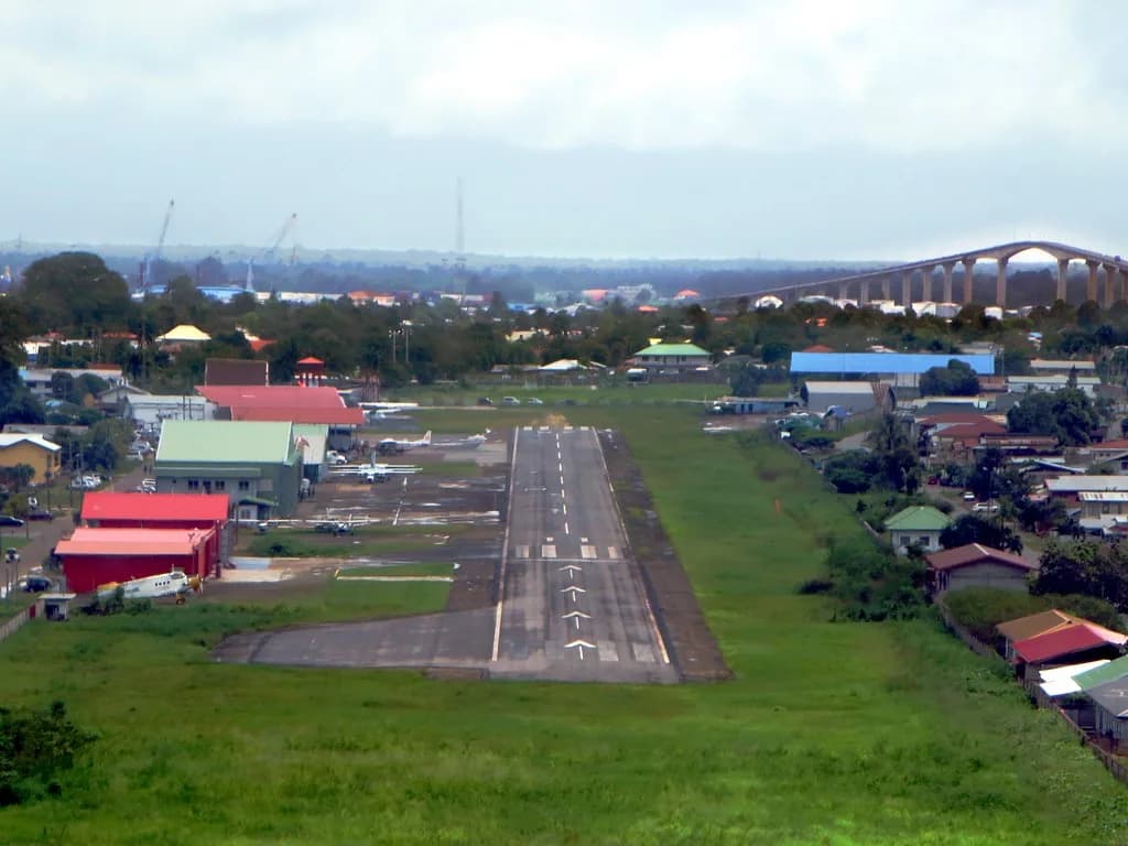 Vue aérienne de l'infrastructure de Zorg en Hoop Airport