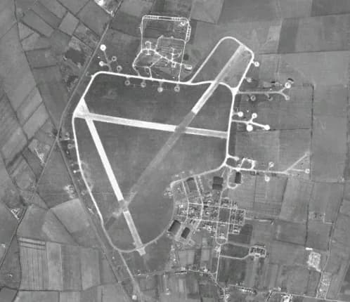 Vue aérienne de l'infrastructure de RAF Waterbeach